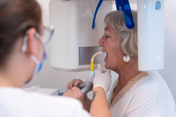 Best Emergency Dental Care for Broken or Chipped Teeth in Euclid, OH